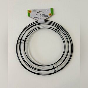 2 Metal Round Circle Wreath Forms Frames Rings